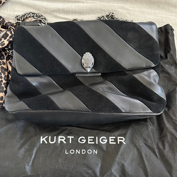 Kurt Geiger Large SoHo Black Chain Strap Shoulder Bag - Picture 10 of 10